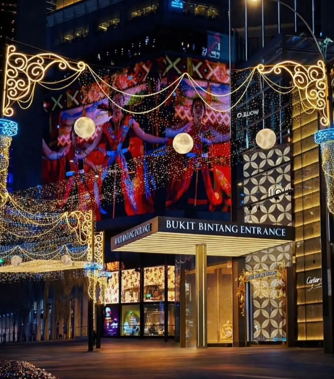 Pavilion KL Bukit Bintang entrance at night